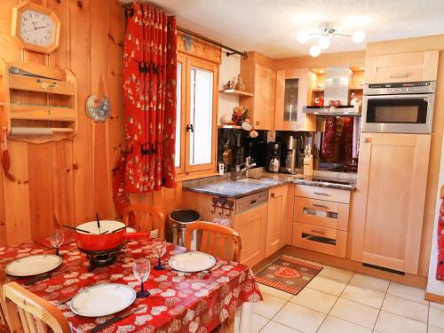 Appartement Samoëns, 4 pièces, 6 personnes - FR-1-624-87