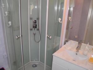 Appartement Sète, 2 pièces, 4 personnes - FR-1-338-108