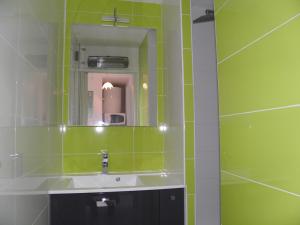 Appartement Sète, 2 pièces, 4 personnes - FR-1-338-161