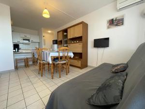 Appartement Sète, 2 pièces, 4 personnes - FR-1-338-447