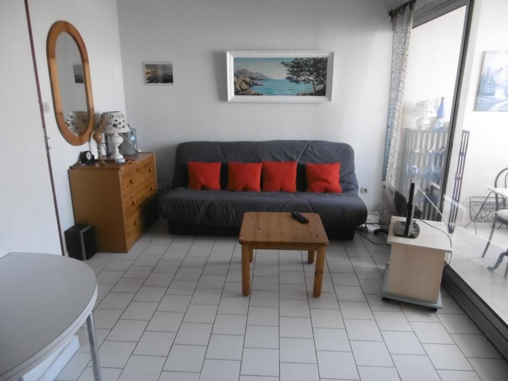 Appartement Appartement Sète, 2 pièces, 4 personnes - FR-1-472-160 4 Place Port St Clair 34200 Sète