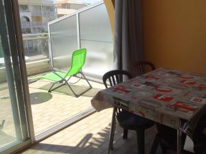 Appartement Sète, 2 pièces, 4 personnes - FR-1-472-163