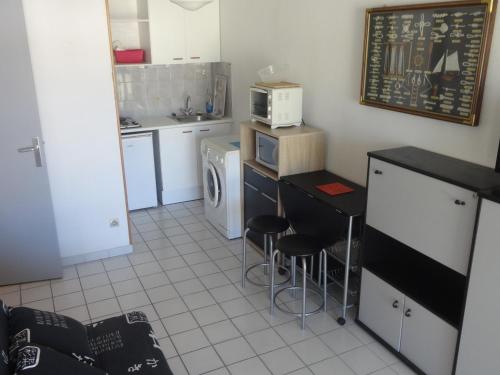 Appartement Sète, 2 pièces, 4 personnes - FR-1-472-173
