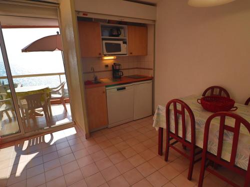 Appartement Sète, 2 pièces, 4 personnes - FR-1-472A-139