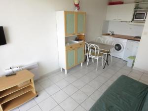 Appartement Appartement Sète, 2 pièces, 6 personnes - FR-1-472-103 10, allée de la Goélette 34200 Sète Languedoc-Roussillon