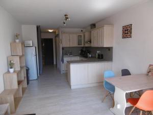 Appartement Appartement Sète, 2 pièces, 6 personnes - FR-1-472-105 1 Quai des Huniers 34200 Sète Languedoc-Roussillon