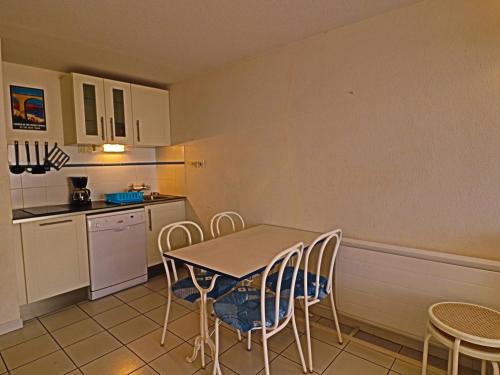 Appartement Sète, 2 pièces, 6 personnes - FR-1-472A-174