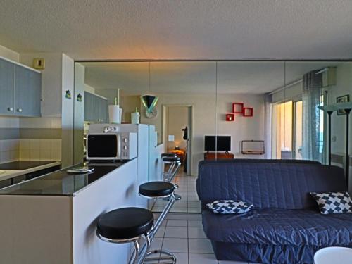 Appartement Sète, 2 pièces, 6 personnes - FR-1-472A-177