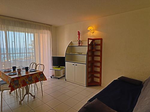 Appartement Sète, 2 pièces, 6 personnes - FR-1-472A-184