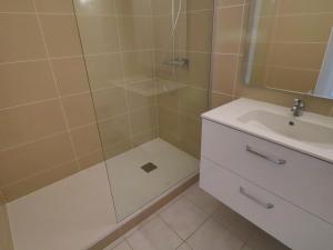 Appartement Sète, 3 pièces, 5 personnes - FR-1-472-177