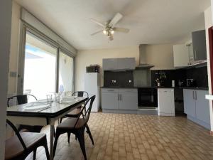 Appartement Sète, 3 pièces, 6 personnes - FR-1-338-478