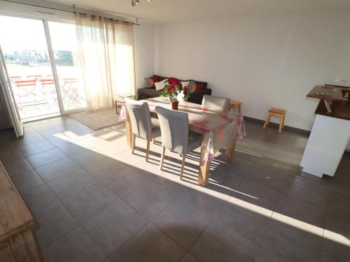 Appartement Sète, 3 pièces, 6 personnes - FR-1-472-141