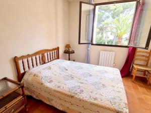 Appartement Six-Fours-les-Plages, 3 pièces, 6 personnes - FR-1-316-122
