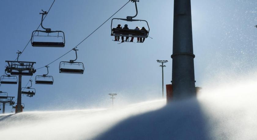 appartement ski au pied residence altineige val thorens