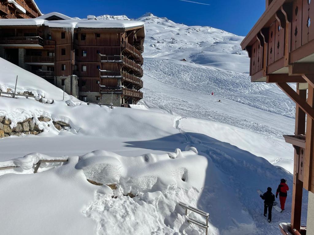 Appartement Appartement ski aux pieds dans résidence premium piscine, sauna hamam Route de Reberty 73440 Les Menuires