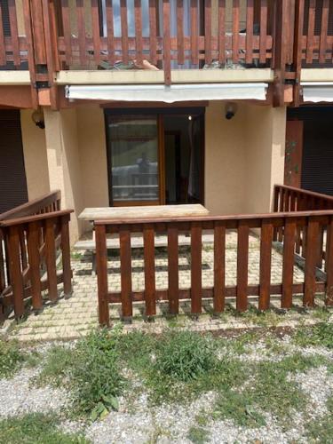 Appartement skis aux pieds à La Joue du Loup