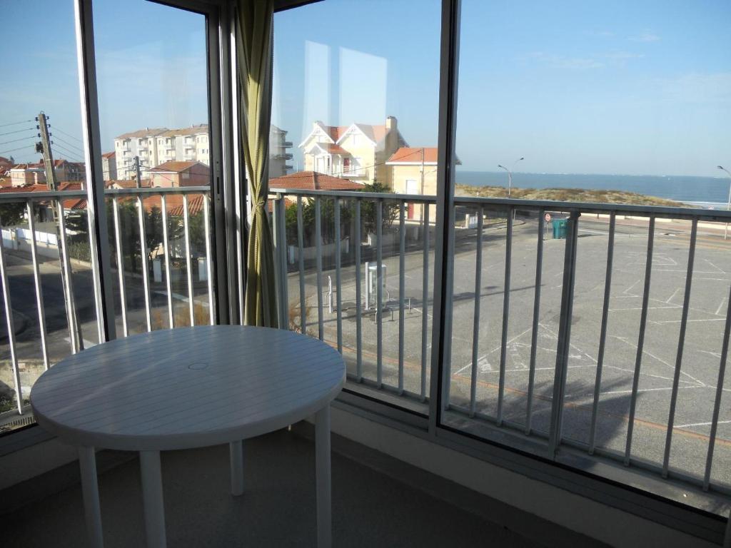 Appartement Appartement Soulac-sur-Mer, 3 pièces, 4 personnes - FR-1-648-2 avenue de la Pointe de Grave Résidence Océane n°20 33780 Soulac-sur-Mer