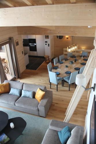 Appartement sous charpente au pied des pistes de la Rosière