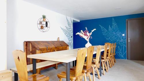 Appartement spacieux 300m2 - Sauna - BBQ - Terrasse