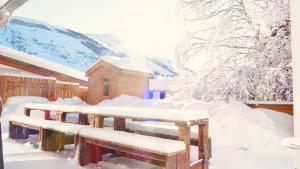 Appartement spacieux 300m2 - Sauna - BBQ - Terrasse