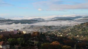 Appartement spacieux et chaleureux à Grasse