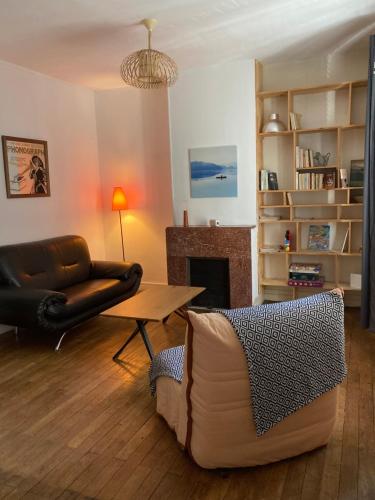 Appartement spacieux LIMOGES CENTRE garage wifi