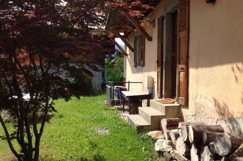 Appartement spacieux proche des télécabines avec jardin privé