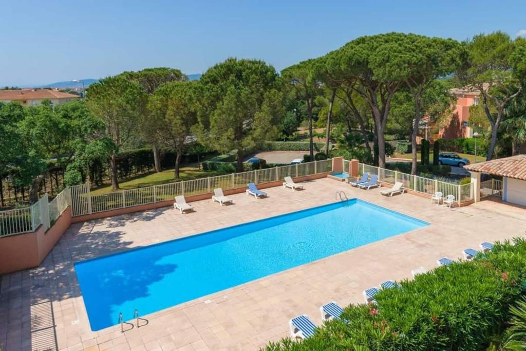 Appartement St Raphael neuf - Résidence privée avec Piscine & Tennis 63 Avenue des Pins Valescure, 83700 Saint-Raphaël