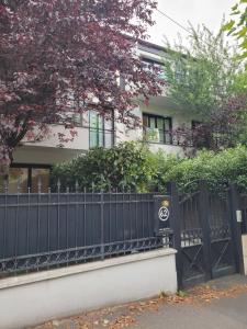 Appartement APPARTEMENT standing 2 pieces avec jardin entre Paris & Dysney 62 Avenue du Général Leclerc 94360 Bry-sur-Marne Île-de-France
