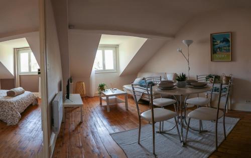 Appartement standing dans un ancien palace 35m2 emplacement idéal COEUR THERMAL proche Opéra Casino