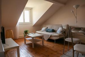 Appartement standing dans un ancien palace 35m2 emplacement idéal COEUR THERMAL proche Opéra Casino