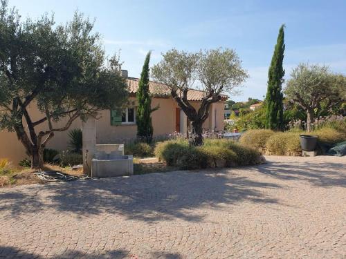 Appartement standing dans villa hauteur de Cannes