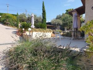 Appartement standing dans villa hauteur de Cannes