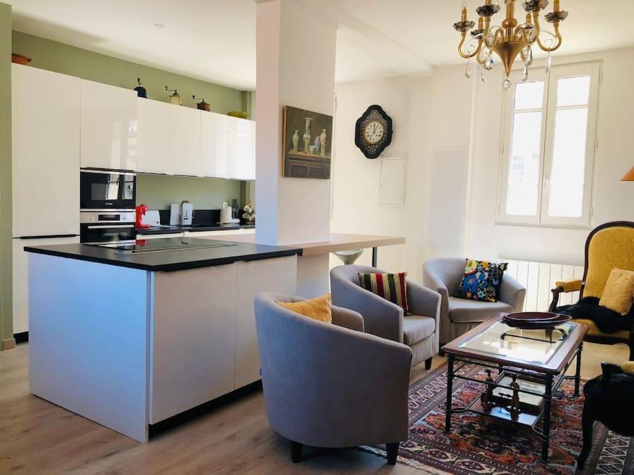 Appartement Standing Hôtel Particulier Montpellier 1 Rue du Cannau, 34000 Montpellier