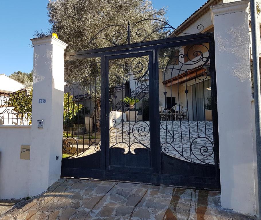 Appartement standing RDC Villa 105 Rue des Ruisseaux, 83200 Toulon