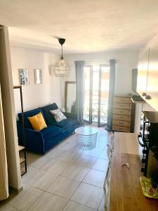 Appartement Appartement studio au cœur du Golf de Saint-Tropez 309 Avenue des Alliés 83240 Cavalaire-sur-Mer Provence-Alpes-Côte d\'Azur