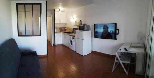 Appartement Studio cap d'agde avec vue port et piscine proche du golf