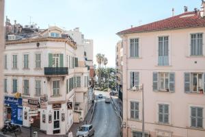 Appartement Appartement Suquet à Cannes 84 rue georges clemenceau 06400 Cannes Provence-Alpes-Côte d\'Azur