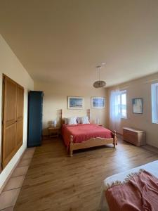 appartement sur le golf de pont royal