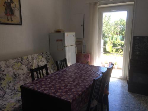 Appartement sur Sommières jusqu'à 6 personnes