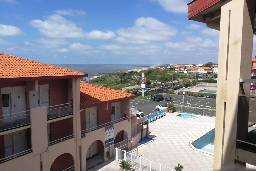 Appartement T2 avec piscine idéalement situé - aperçu mer Appartement 94 1 Allée des Arroques, 64600 Anglet