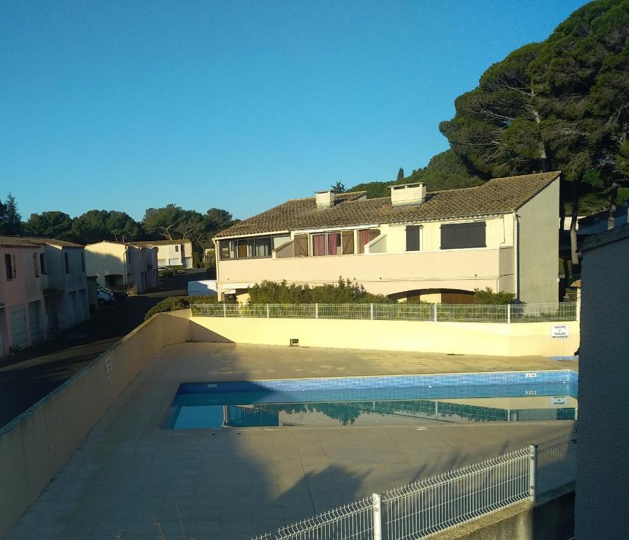 appartement T2 avec piscine 34300 Le Cap d\'Agde