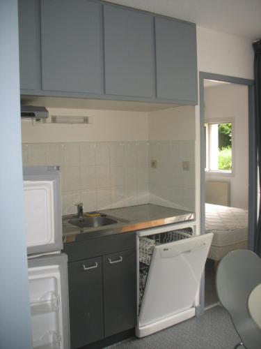 APPARTEMENT T2 AX-LES-THERMES