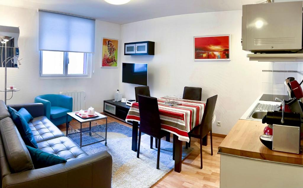 Appartement Appartement*** T2 + cabine pour 4 personnes 20 Rue de Richelieu 65110 Cauterets