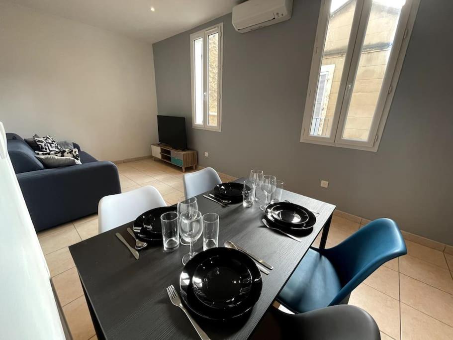 Appartement T2 pour 3 personnes 8 Rue Hondet, 13004 Marseille