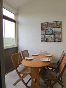 Appartement T2 pour 4 personnes avec piscine et court de tennis 4SANT53