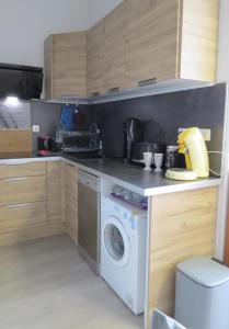 Appartement T2 pour 4 personnes avec piscine et court de tennis 4SANT53