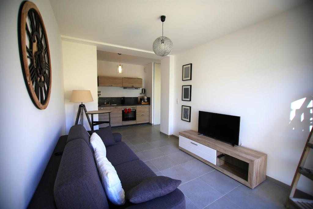 Appartement T2 - Rez-de-Jardin, proche plage et commerces Route de Santore, 20260 Calvi
