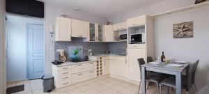 Appartement T2 situé à 250m de la mer-tout à pied - La Clé Chaumoise