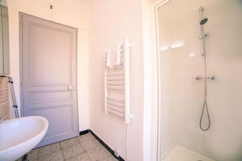 Appartement T2 St Paul Centre CAnnes frgk